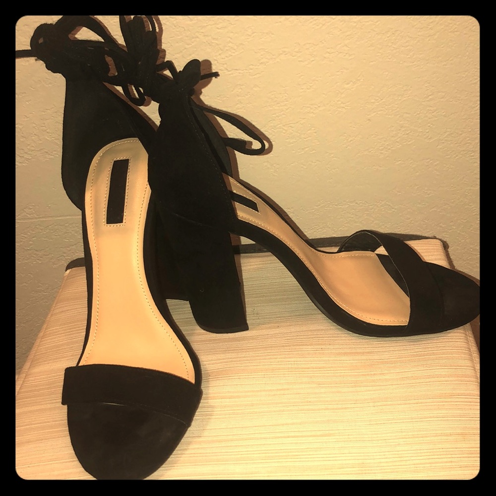 Open toe block heels